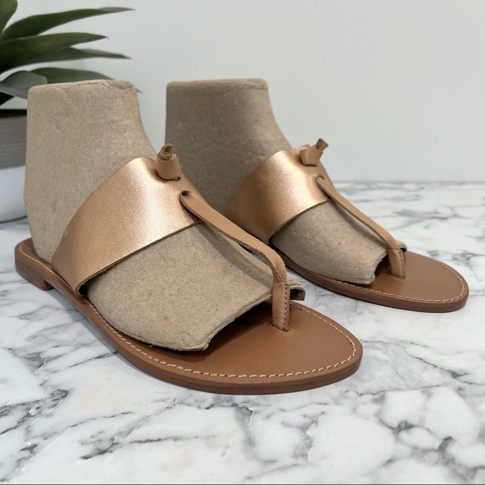 Steve Madden Olivia rose gold leather thong sandals size 7.5